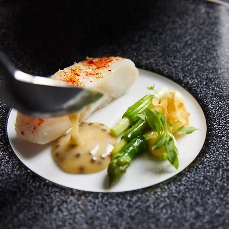 Relais & Chateaux Gutshaus Stolpe 4*