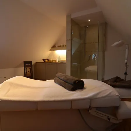 Gutshaus Stolpe 호텔 4*