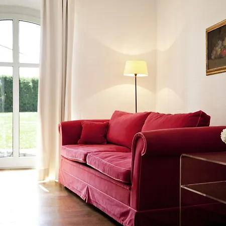 Relais & Chateaux Gutshaus Stolpe Отель Stolpe an der Peene