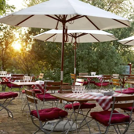 Отель Relais & Chateaux Gutshaus Stolpe 4*